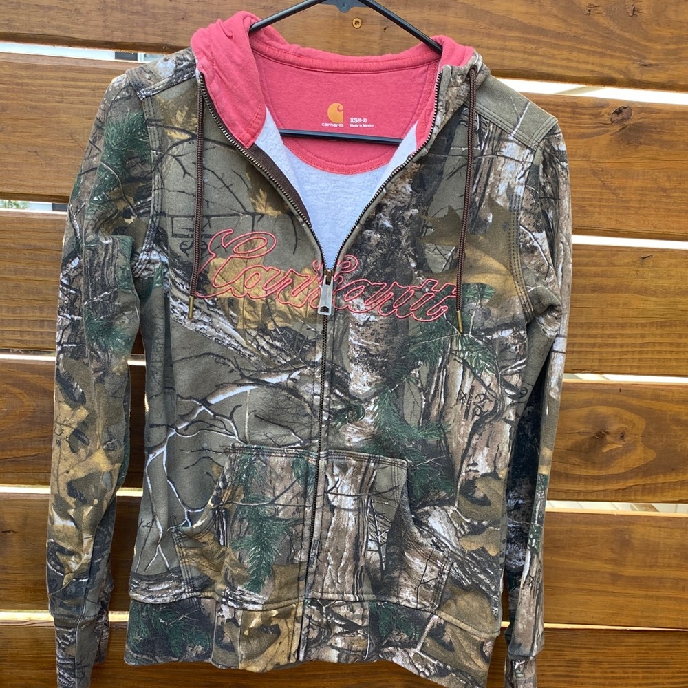 Carhartt Woodland Camo Hoodie jacket with pink Details